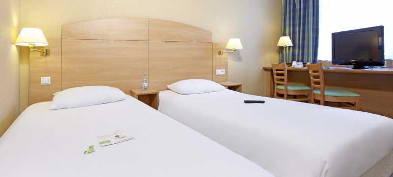 Hotel Campanile Lublino Esterno foto