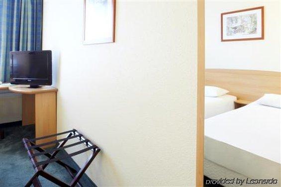 Hotel Campanile Lublino Camera foto
