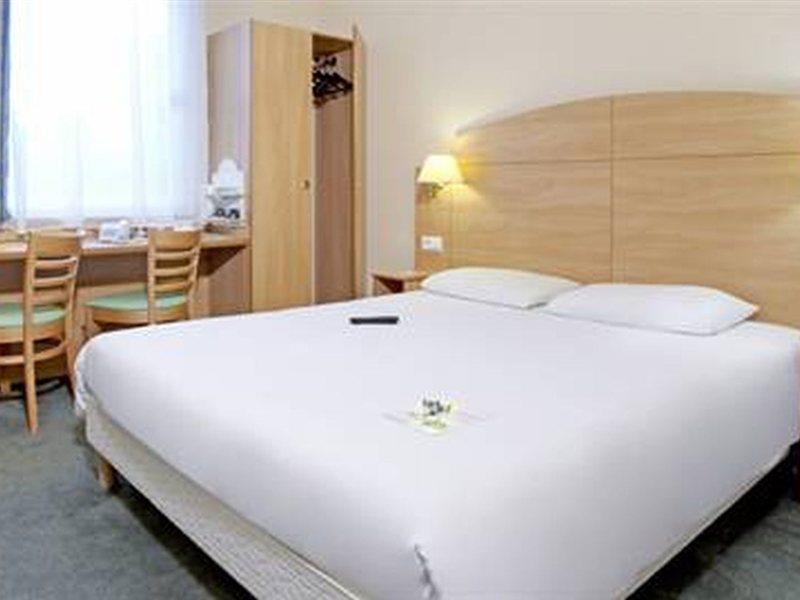 Hotel Campanile Lublino Esterno foto